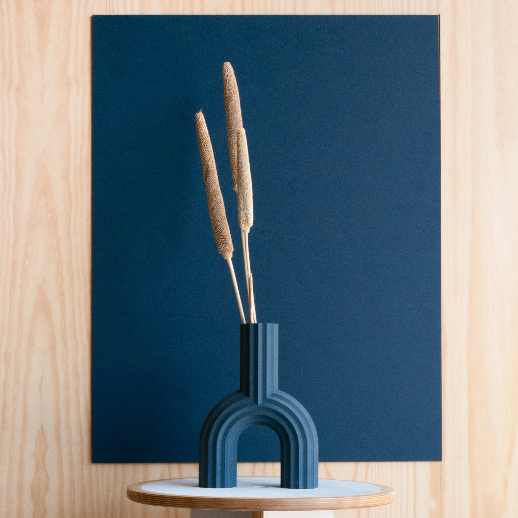 Minimum Design Vase für Trockenblumen ARCH in blau, nachhaltiger 3D-Druck