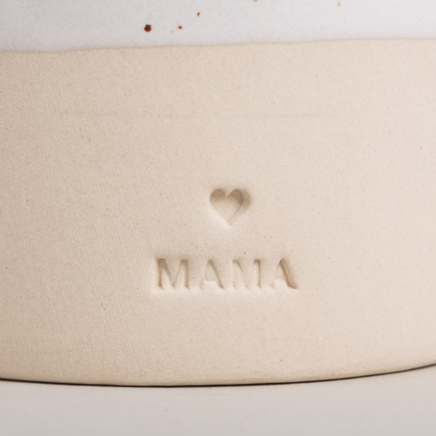 Eulenschnitt große Steingut-Tasse MAMA aus Portugal, Muttertagsgeschenk