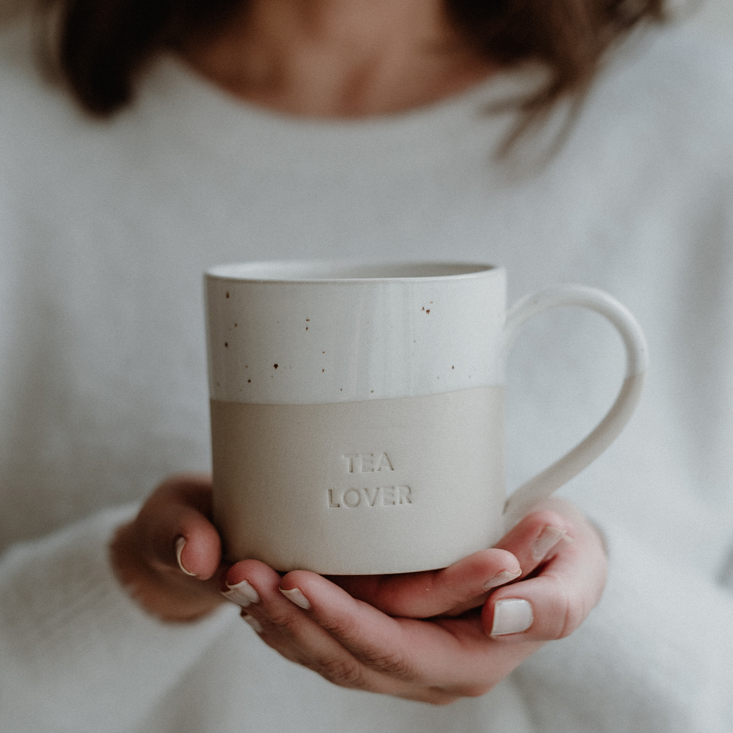 Eulenschnitt große, schöne Teetasse TEA LOVER, Steingut in beige
