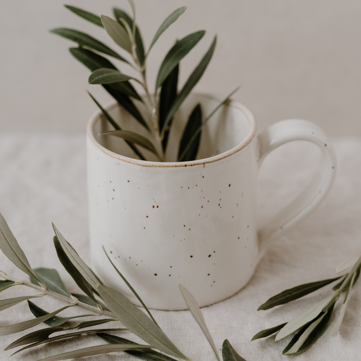 Eulenschnitt große Tasse CALMA, Steingut aus Portugal
